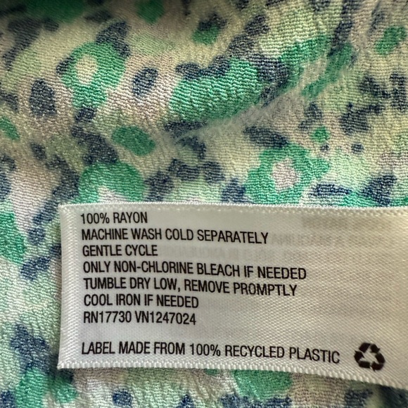 A New Day Floral Smocked Open Back Midi Dress Women's Size XS with pockets - Picture 10 of 11